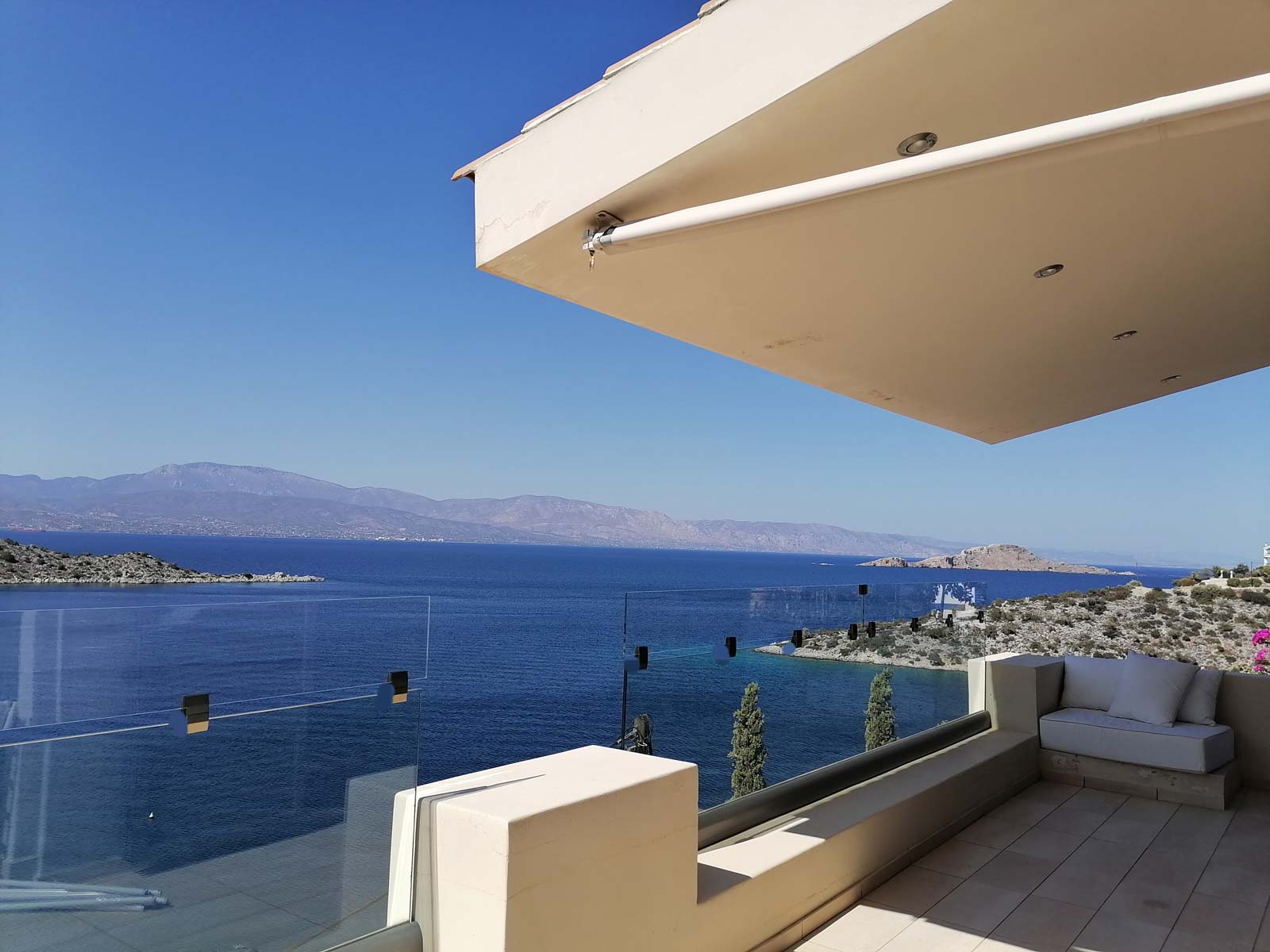 Protex Plexiglass Application