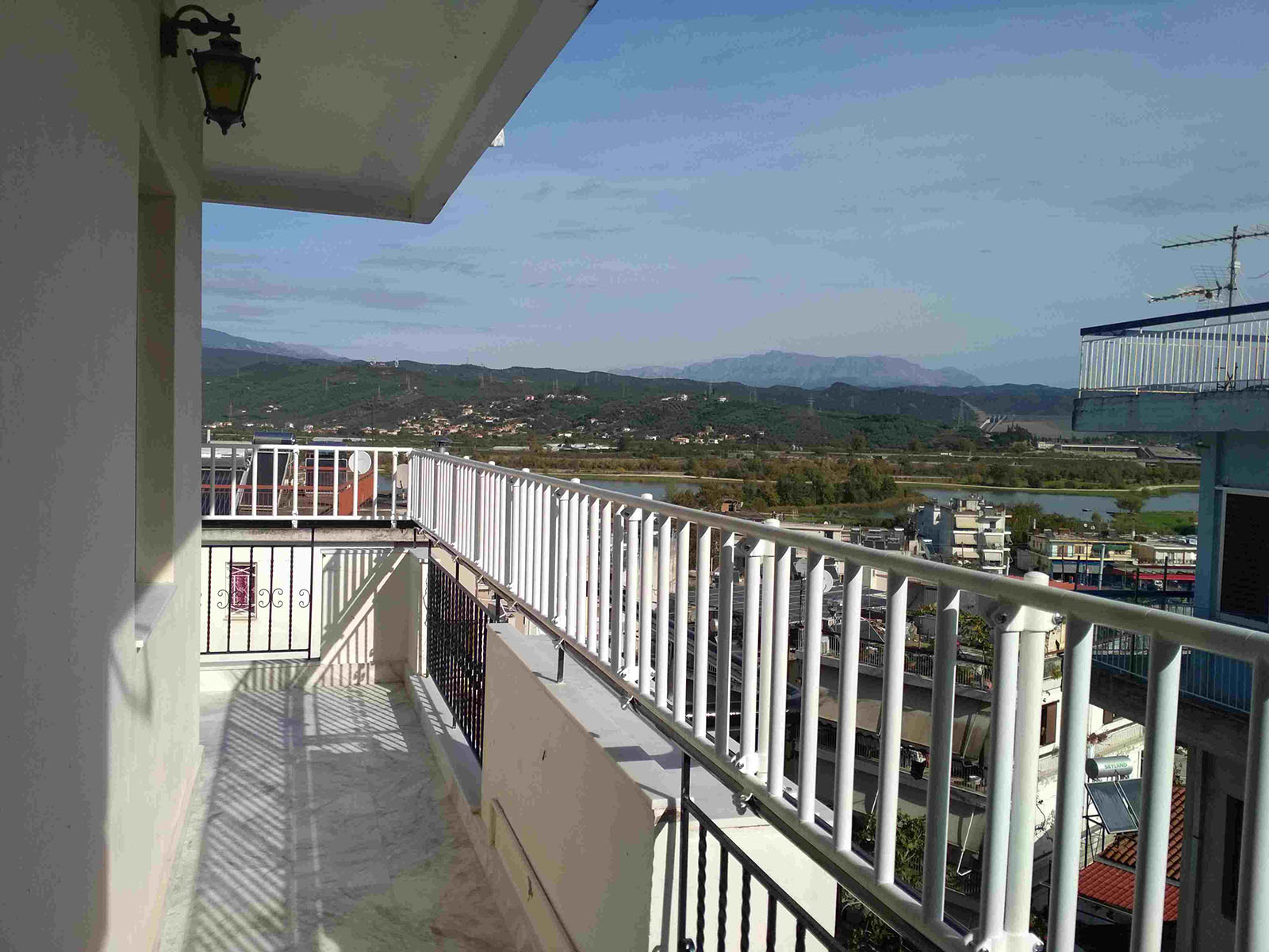 Μπαλκόνι με γωνίες - Protex