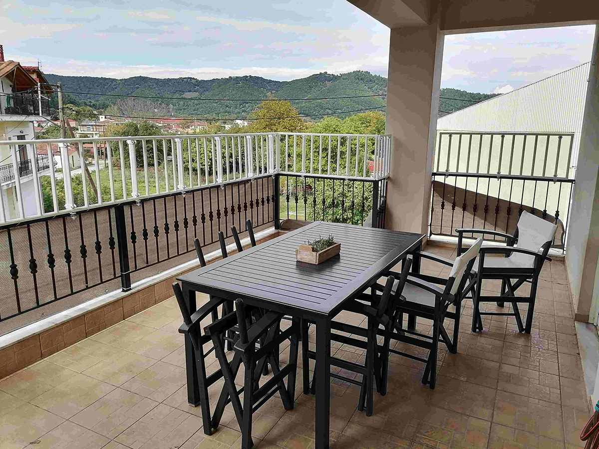 Μπαλκόνι με γωνίες - Protex