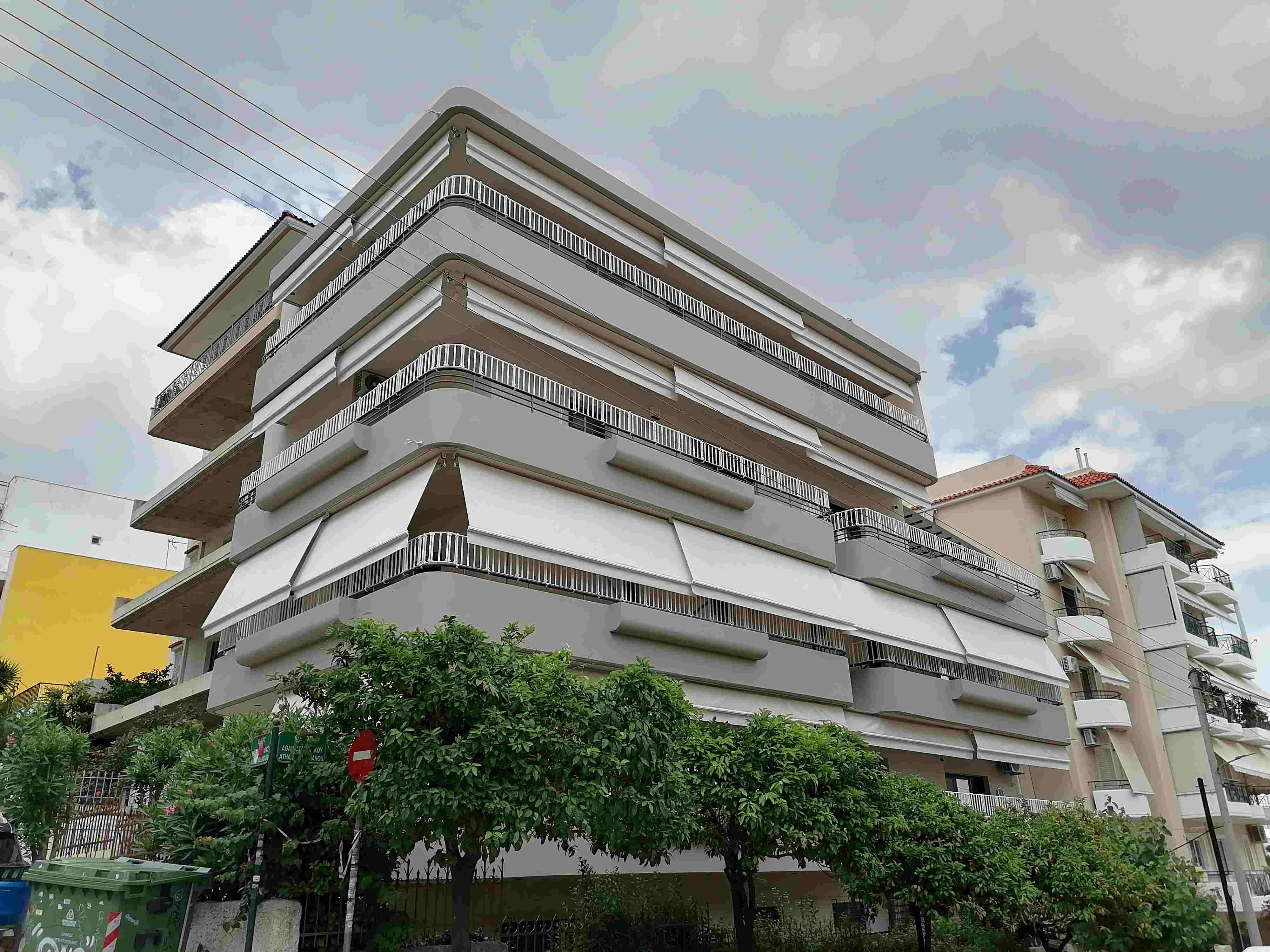 Μπαλκόνι με καμπύλες - Protex