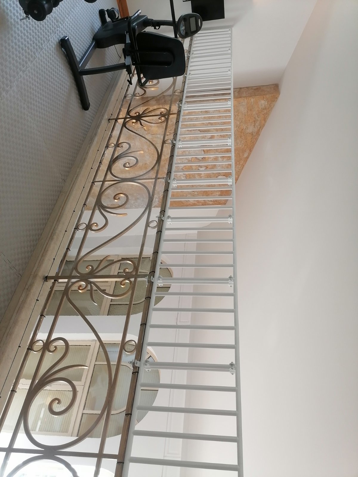 Διπλή κάλυψη με κάγκελο και μεμβράνη - Protex