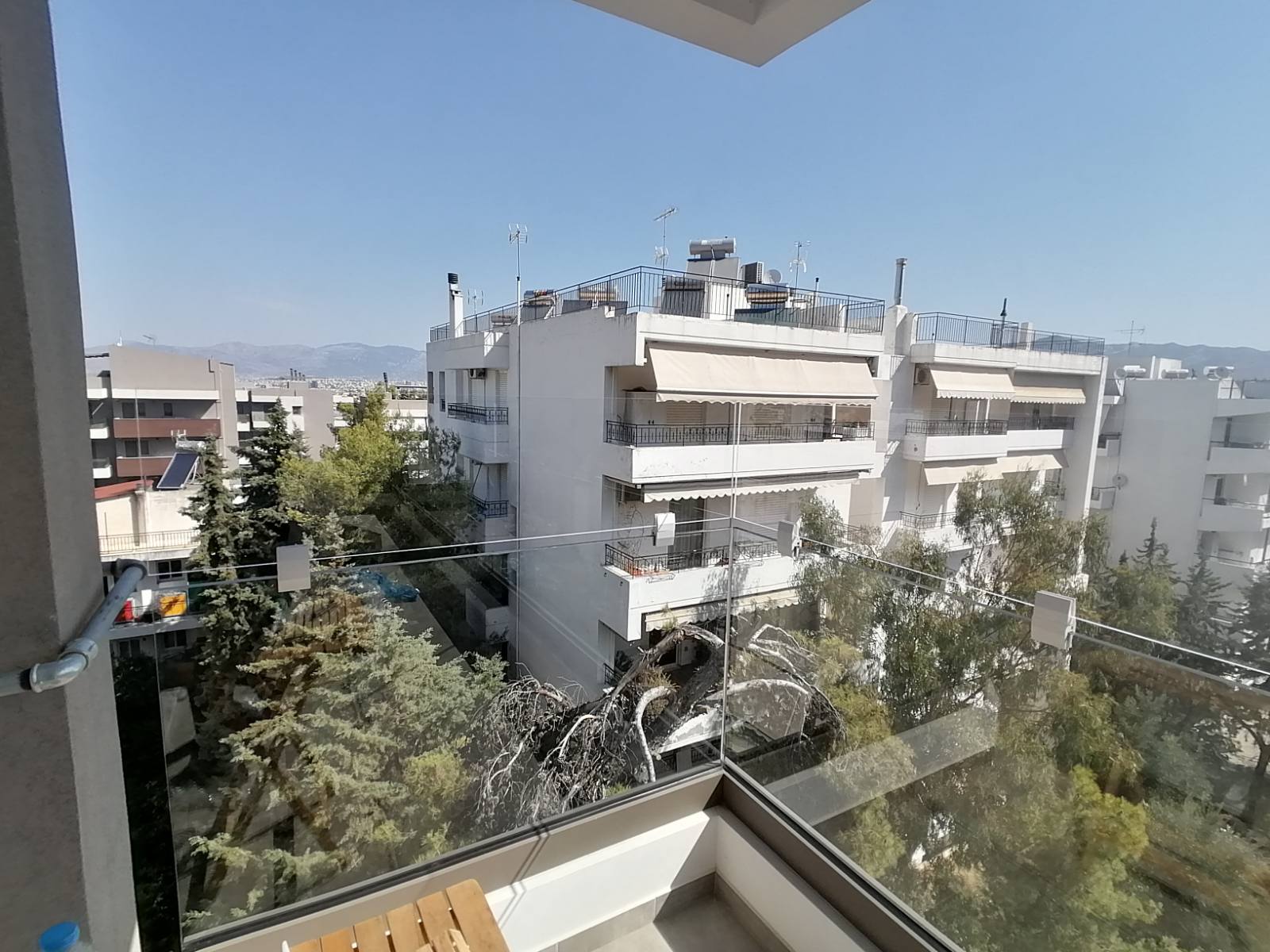 Ειδική κατασκευή με PlexiGlass σε τζάμι - Protex