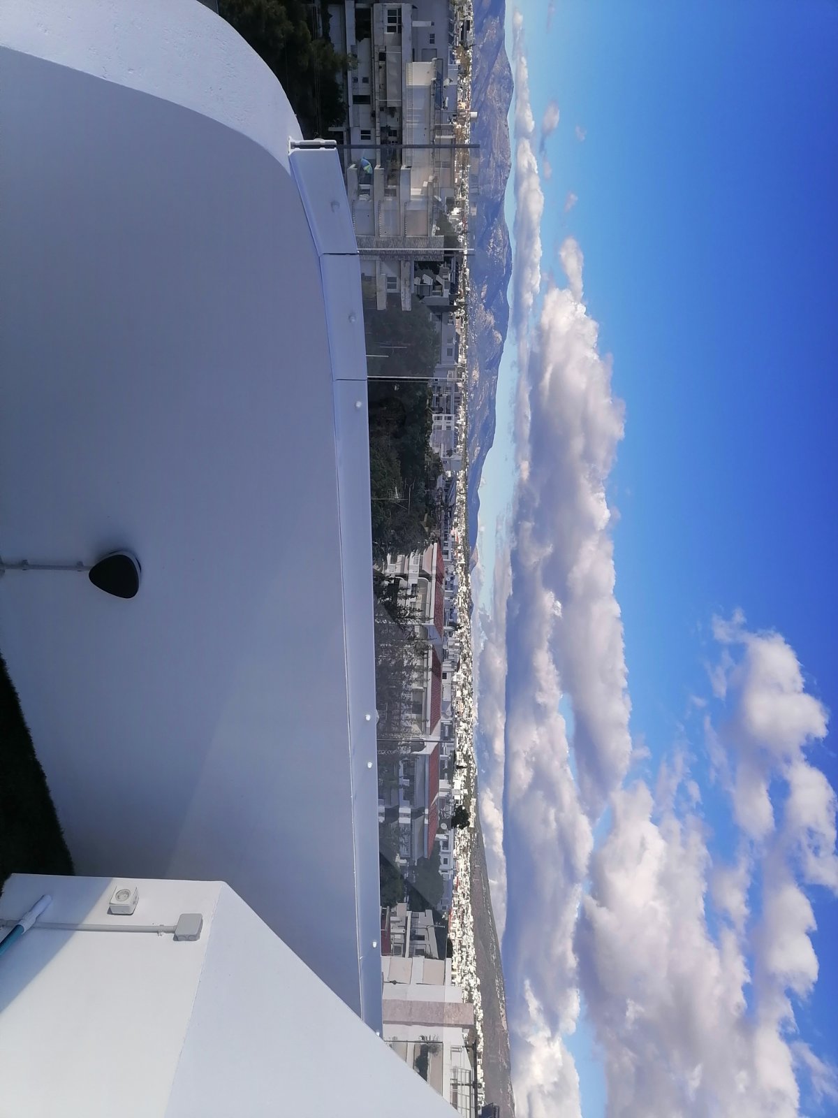 Ειδική κατασκευή με PlexiGlass σε τζάμι - Protex