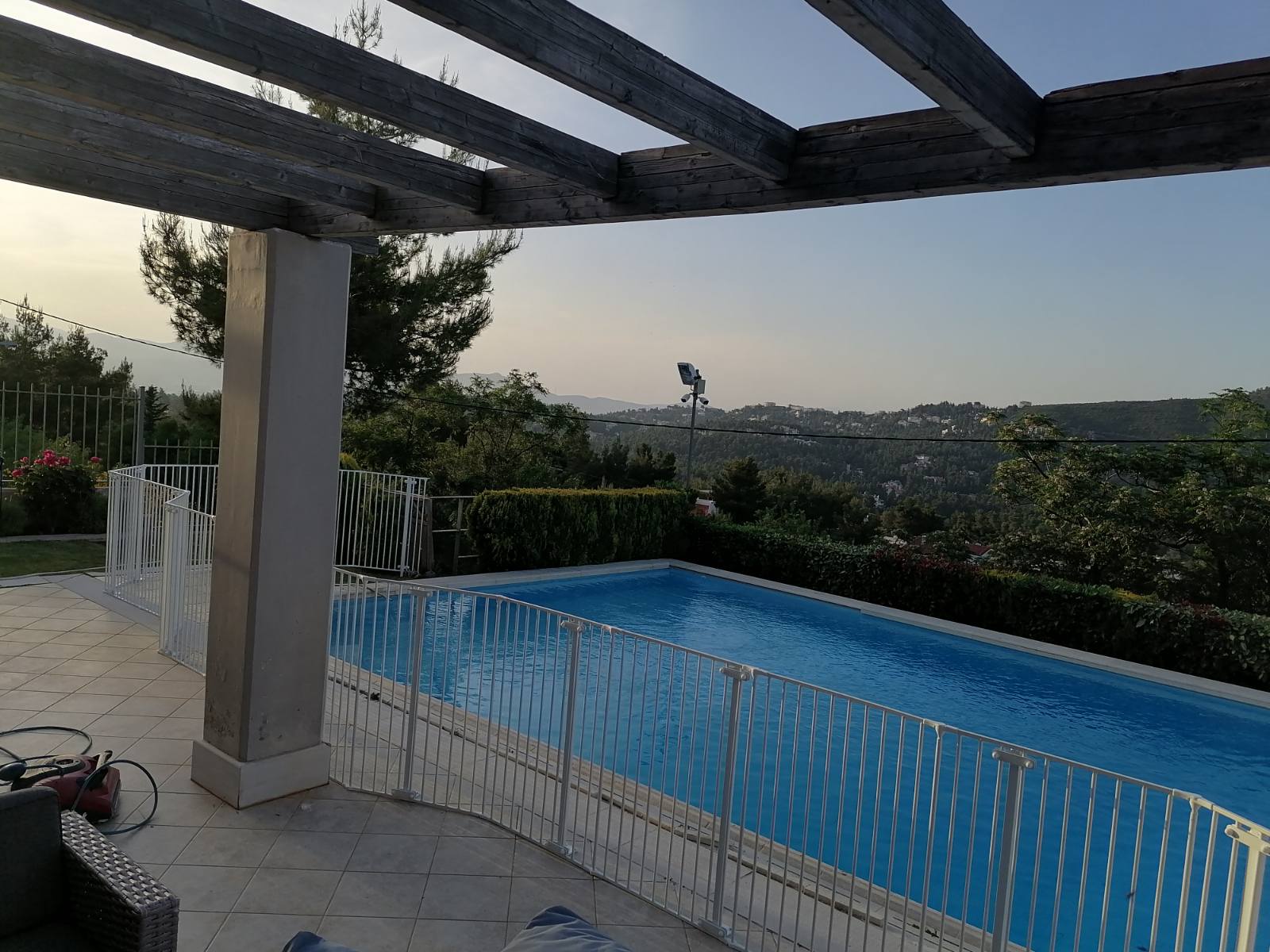 Κάγκελα για την πισίνα - Protex