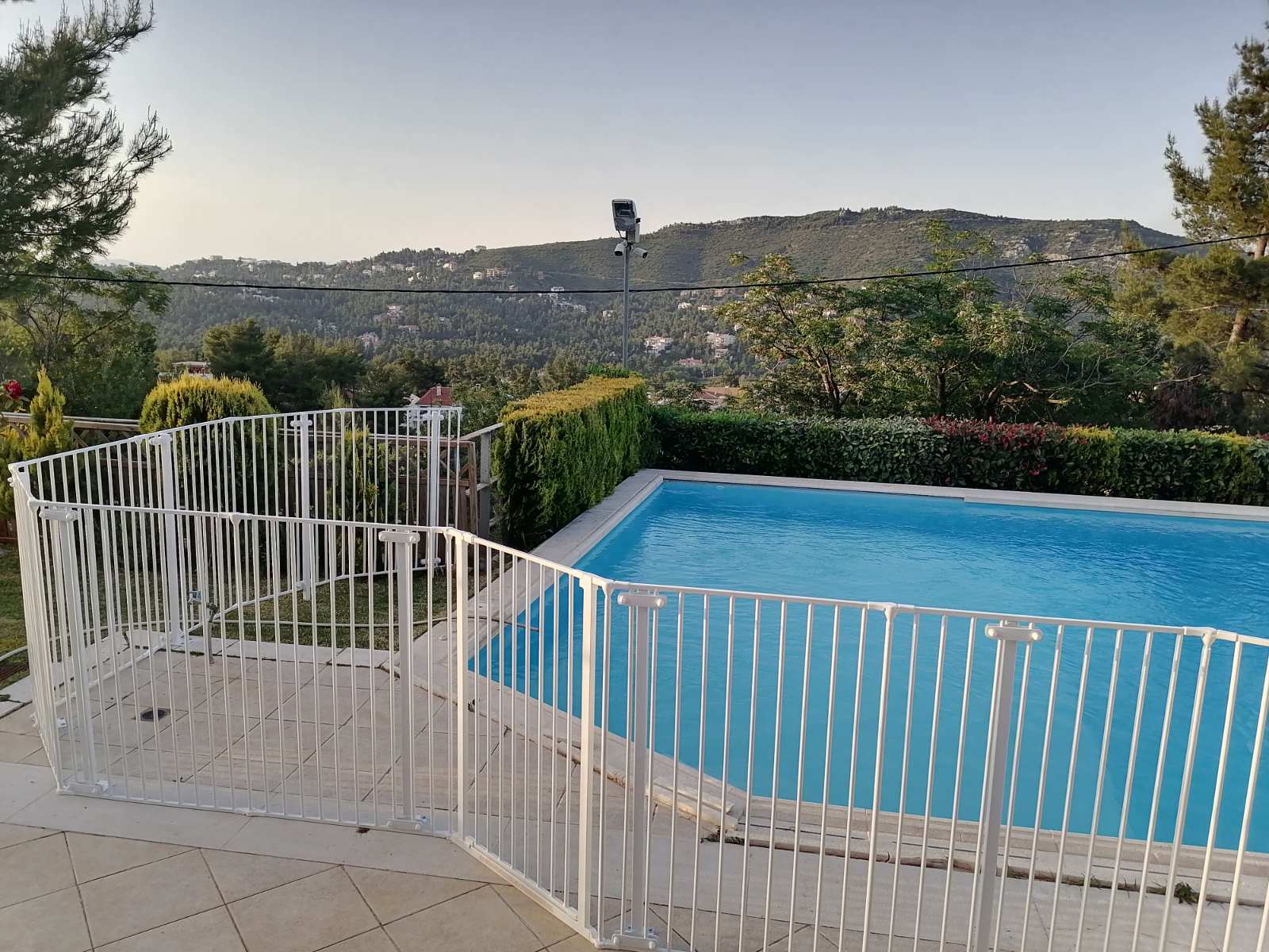 Κάγκελα για την πισίνα - Protex