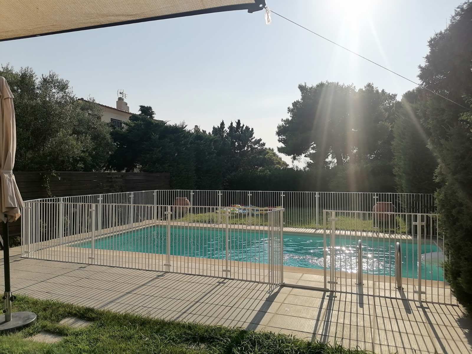 Κάγκελα για την πισίνα - Protex