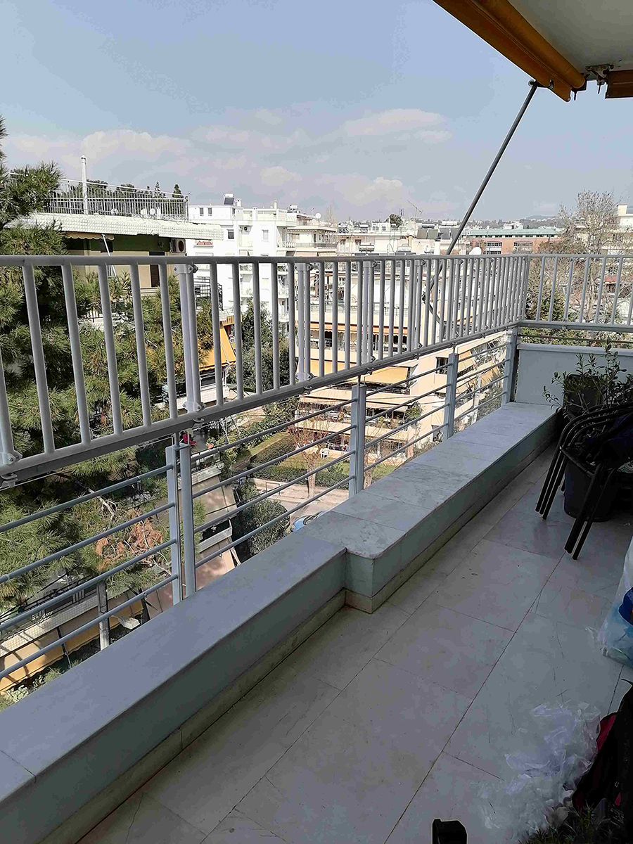 Διπλή κάλυψη με κάγκελο και plexiglass - Protex